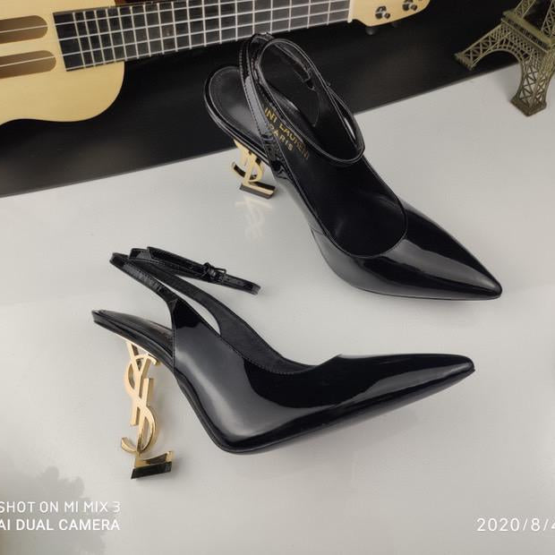 Sculpted Heel Ankle Strap Sandals