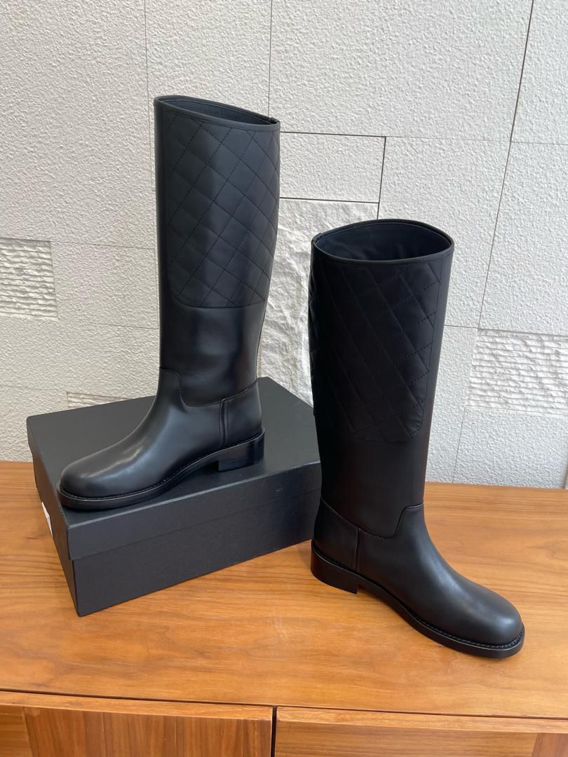 Women’s Viral Leather Boots