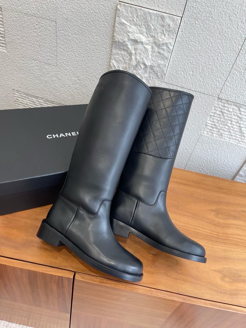 Women’s Viral Leather Boots