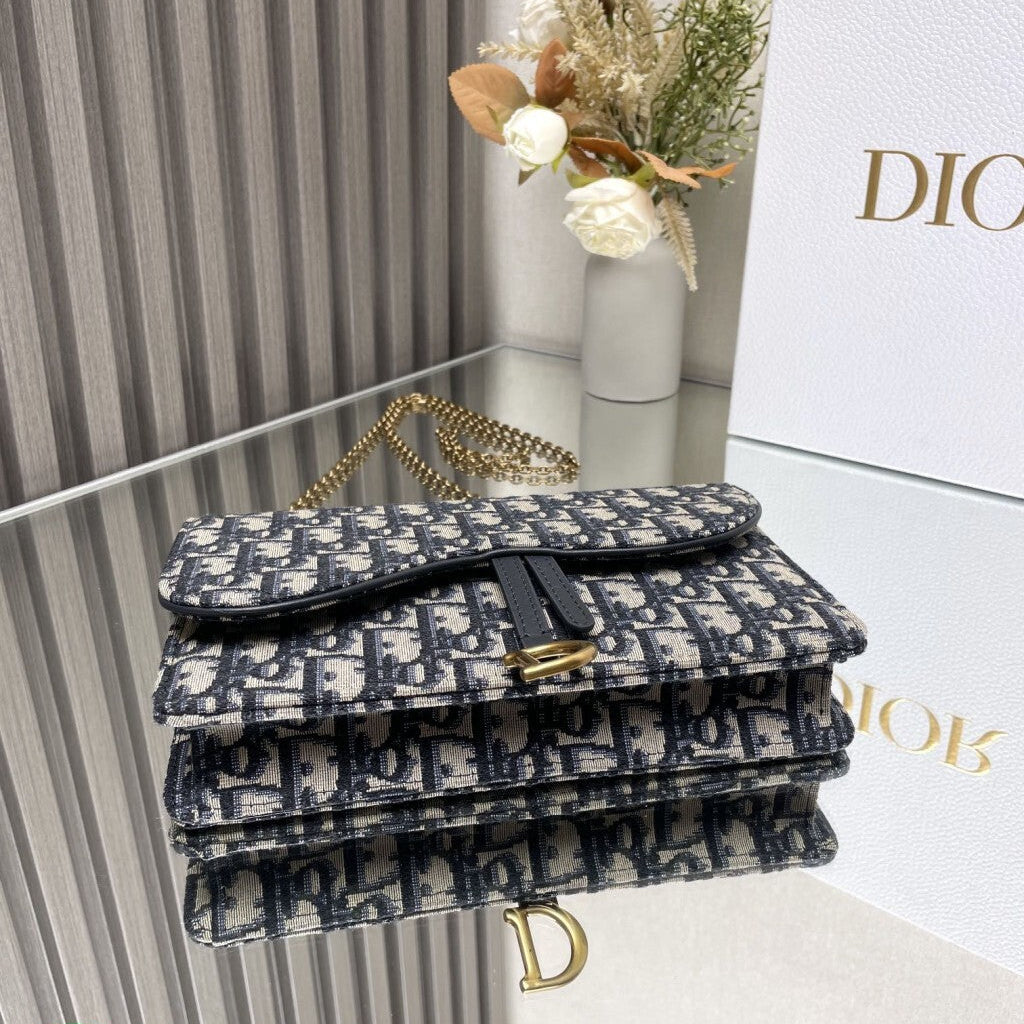 Toujours Chain Bag