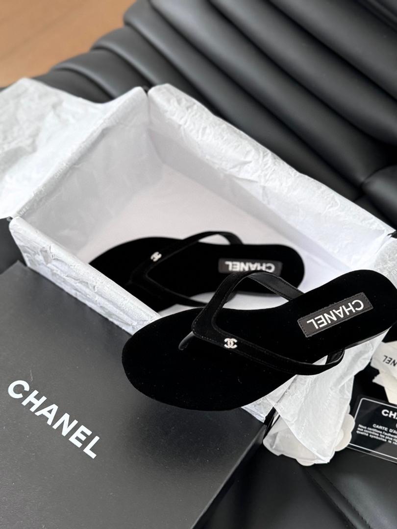 Velvet Minimal Thong Slides